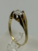 A 9ct gold fashion ring, approximate weight 3.3g and size X