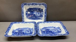 A set of three abbey blue and white 'Shredded Wheat' dishes Condition Report Some chips and repairs
