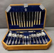 A six-place Queens Plate canteen of cutlery