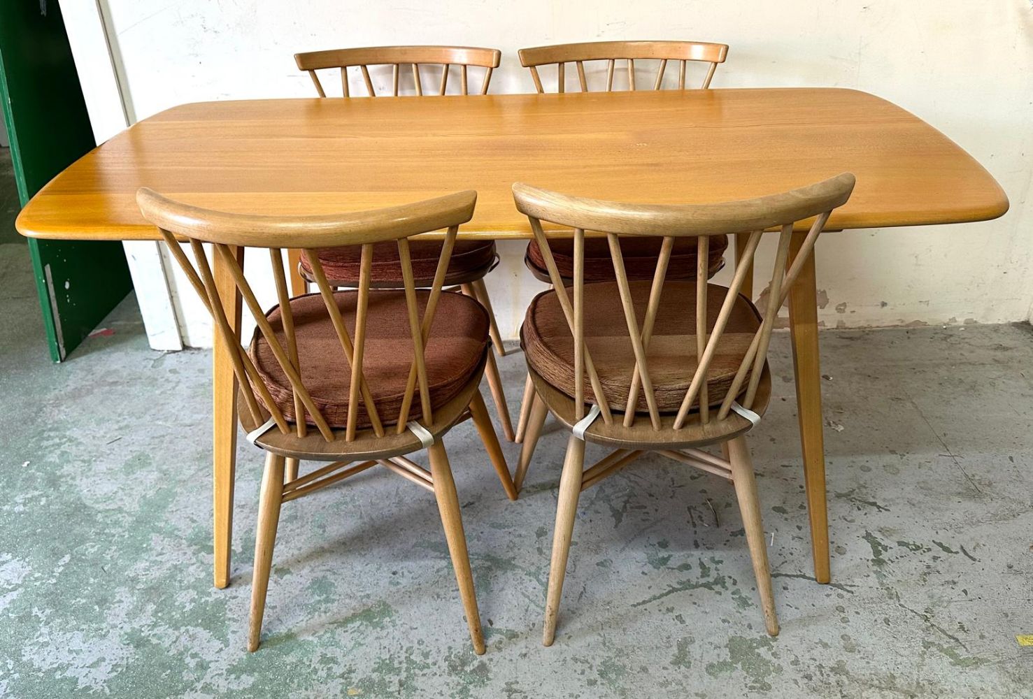 Antiques, Jewellery, Silver, Collectables and Interiors Sale