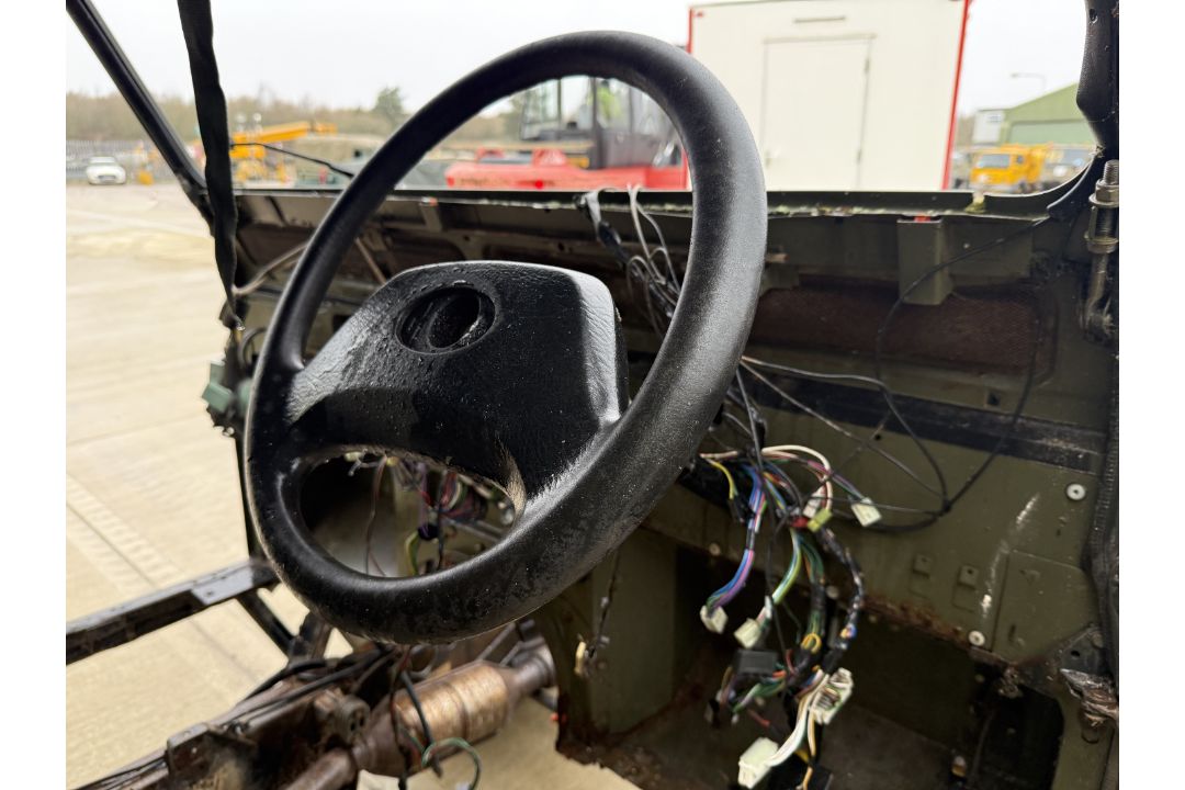 Land Rover Wolf 110, Direct from UK MOD - Image 28 of 30