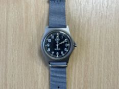 Rare CWC 0555 Royal Navy Issue Service Watch, Sn° 1347, Date 1995, from MOD