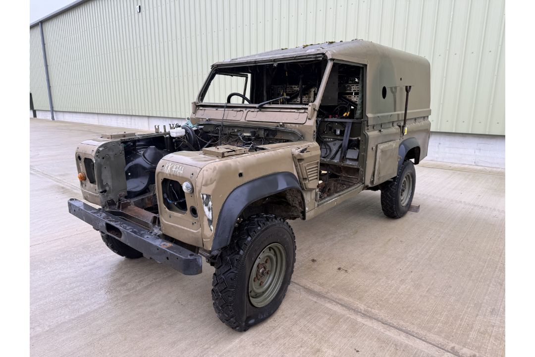 Land Rover Wolf 110, Direct from UK MOD - Image 1 of 30