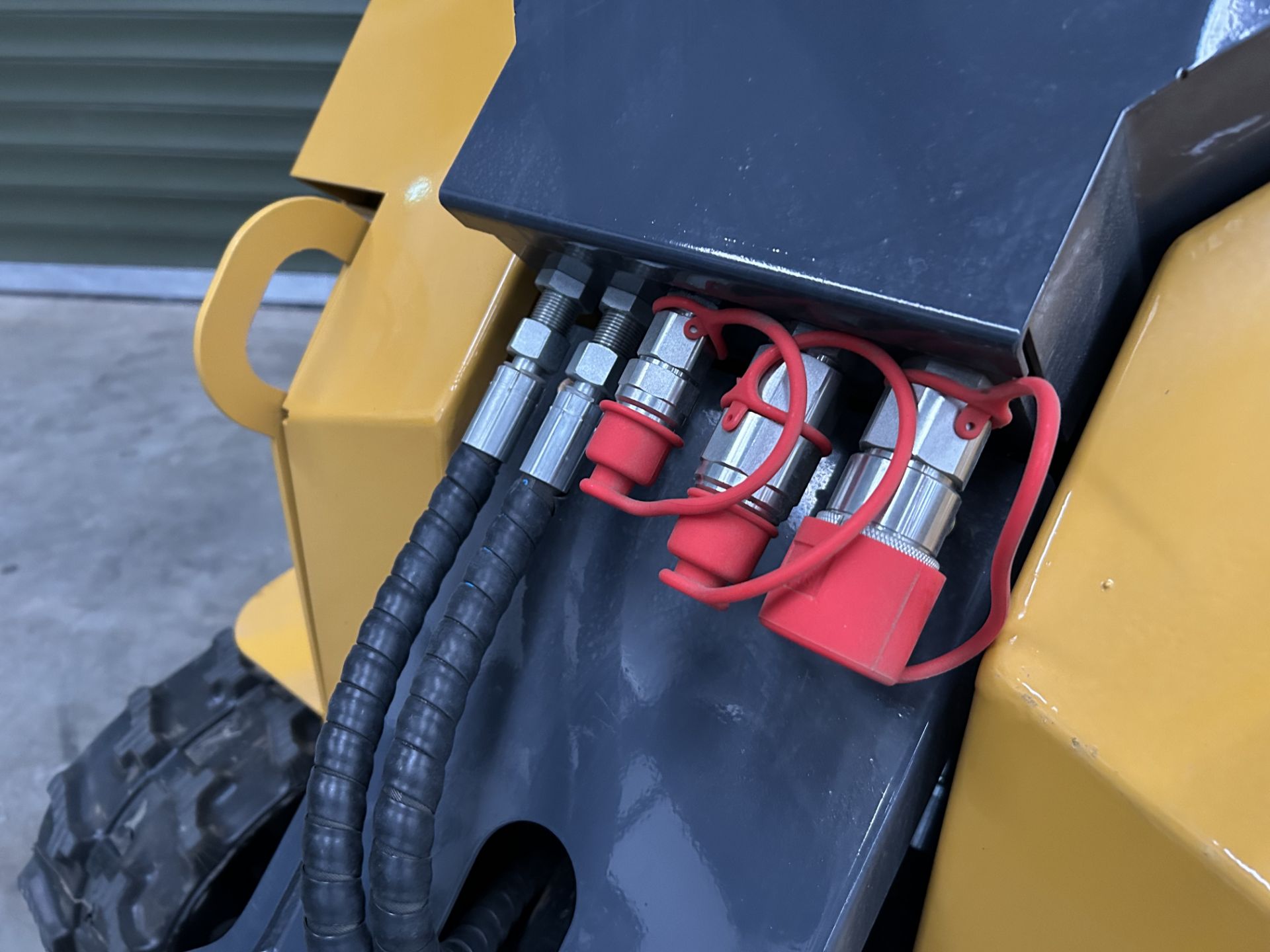 New Unissued 2025 Rubber Tracked Skid Steer Loader, Joystick Controls 13.5HP 750KG - Image 9 of 25