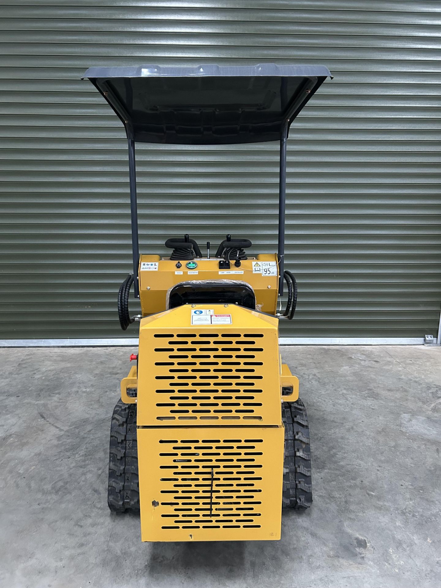 New Unissued 2025 Rubber Tracked Skid Steer Loader, Joystick Controls 13.5HP 750KG - Image 17 of 25