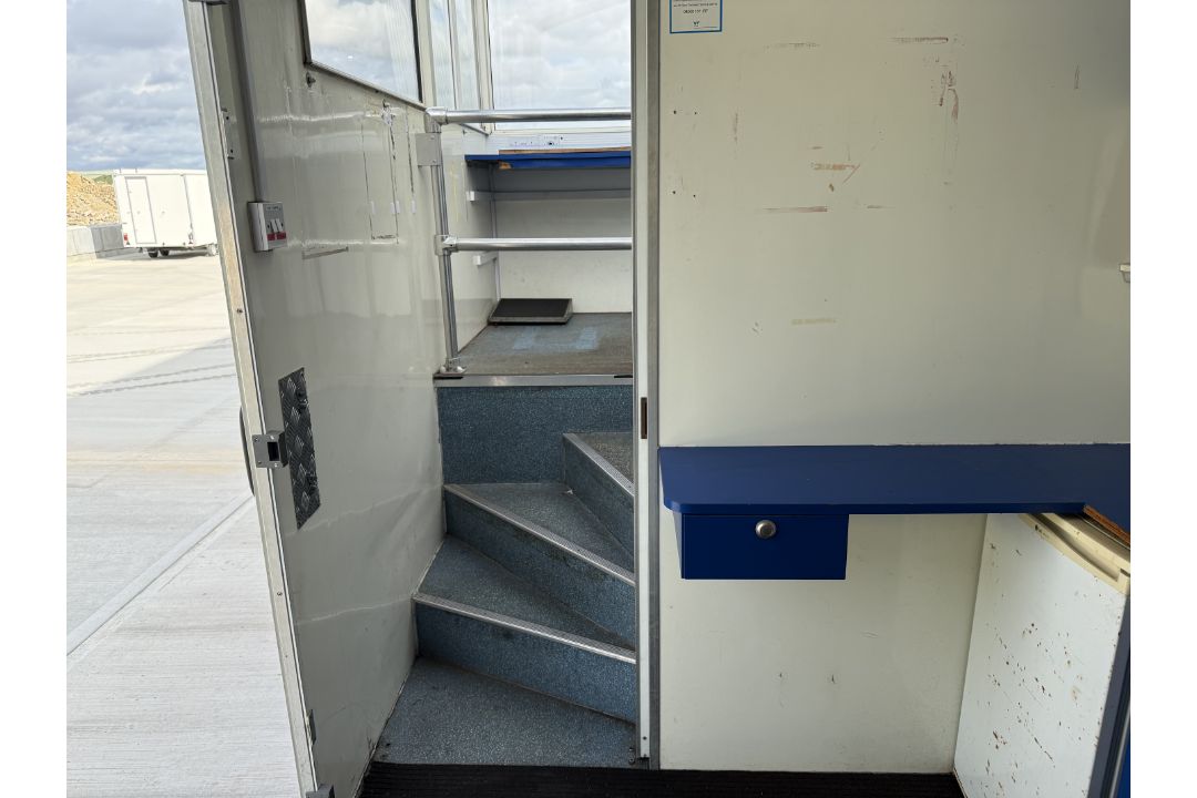 Lynton Mobile Operations Trailer, Direct from UK MOD/RAF Service - Image 18 of 55