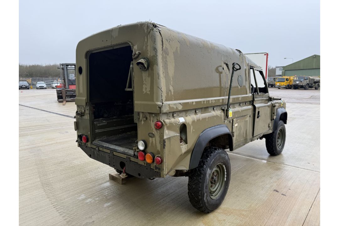 Land Rover Wolf 110, Direct from UK MOD - Image 10 of 30