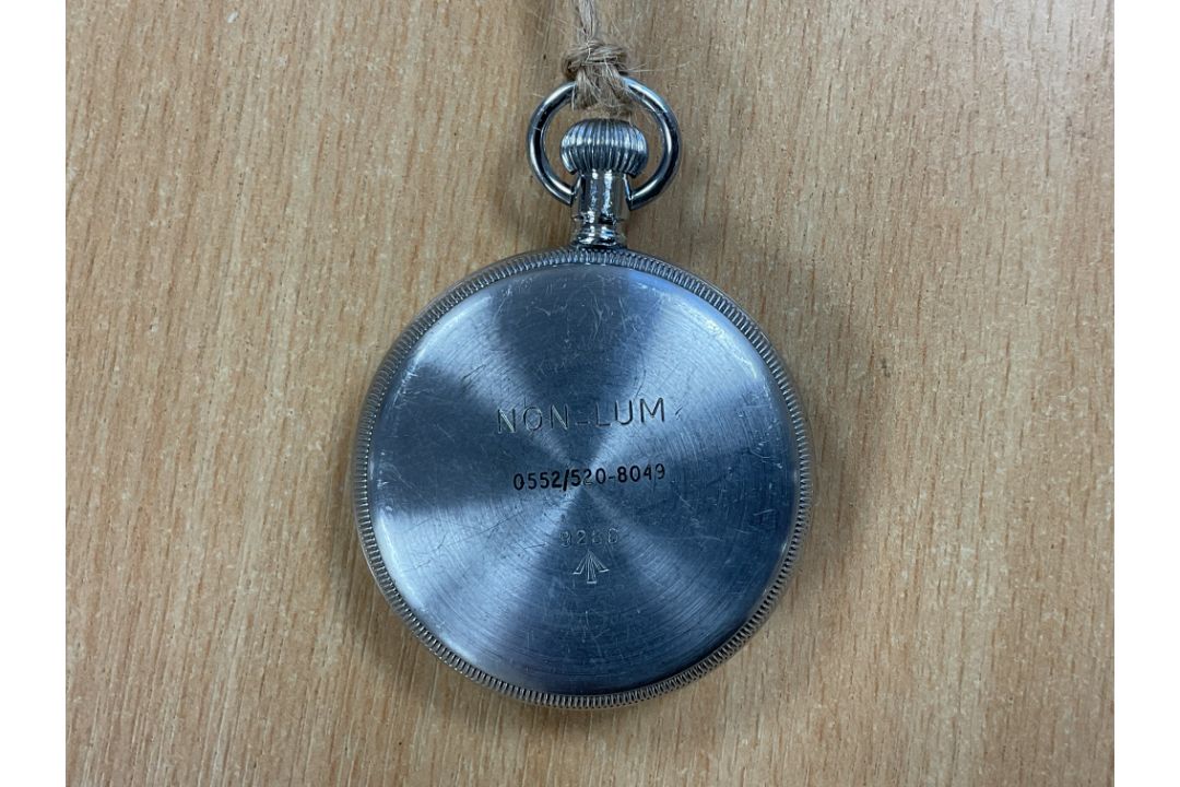 Very Rare Waltham 9 Jewel Non-Lum 0552 Royal Navy Deck Watch Issued to Nuclear Submarines, Sn° 9286 - Image 3 of 6