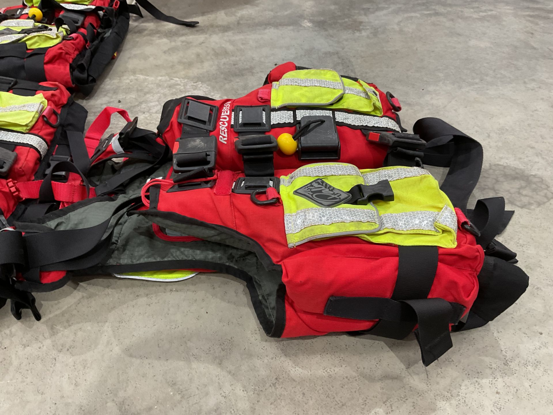 You are bidding on: 13 x Rescue 850 PFD Personal Floatation Devices ...