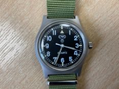 UNISSUED CWC British Army W10 Service Watch Water Resistant to 5 ATM, SN° 2013, Date 2005