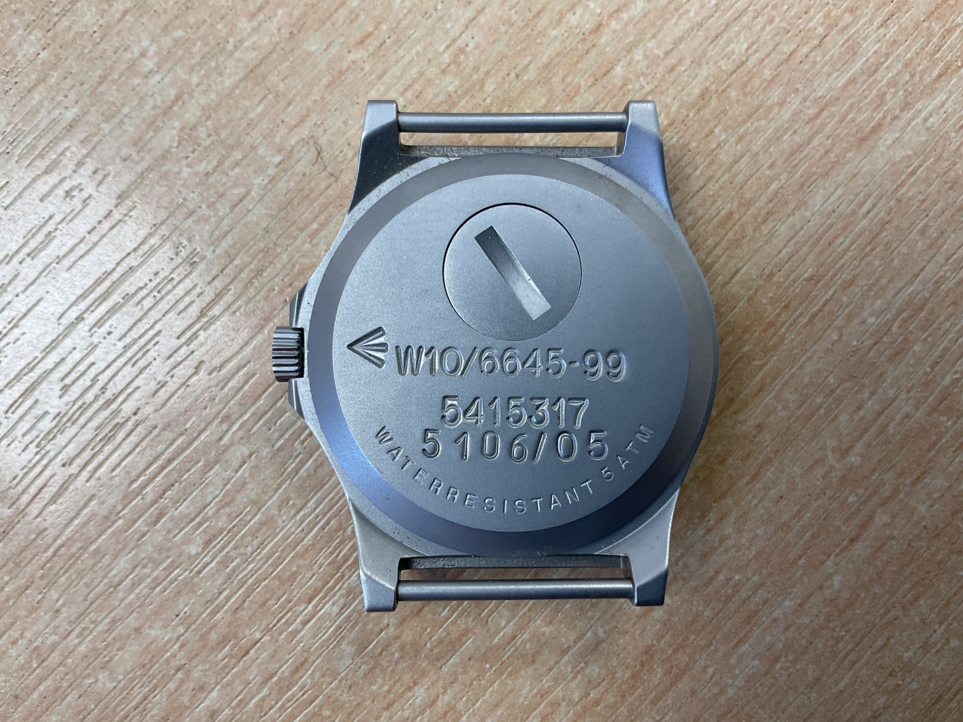 CWC British Army W10 Service Watch, Water Resistant to 5ATM Nato Marks.SN° 5106, Date 2005. - Image 3 of 4