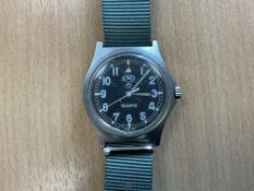 CWC W10 British Army Service Watch, Nato Marks, Sn° 4270, Date 1998 *Small Chip in Glass*