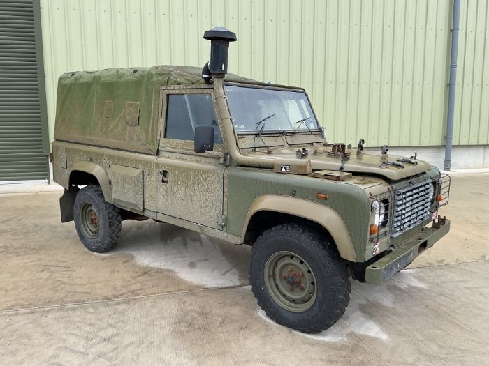 Rare Land Rover RHD 110 TUM Wolf Soft Top Winter/Water, Direct from UK MOD