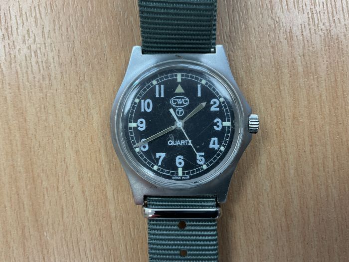 Rare CWC 0552 Royal Marines / Navy Service Watch, Nato Marks, Date 1990