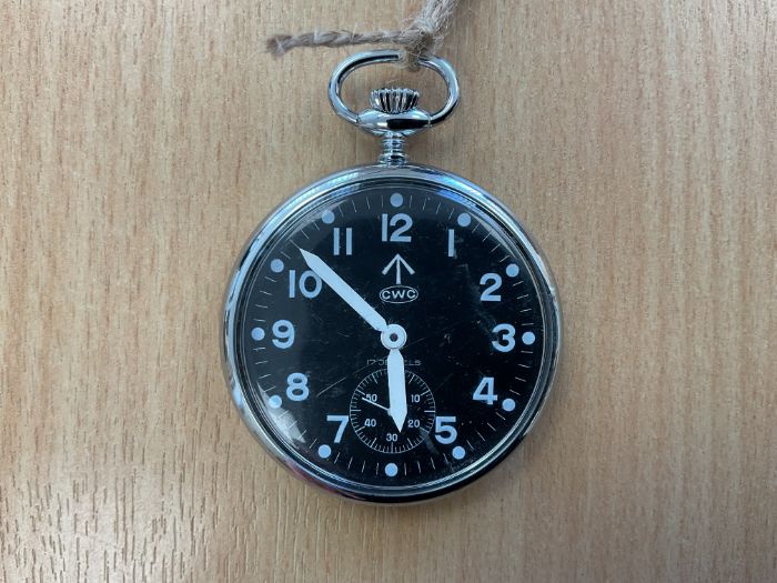 Very Rare CWC 0555 Royal Navy Service Watch Deck Issue, Mechanical Movement, Date 1996, Sn° 042