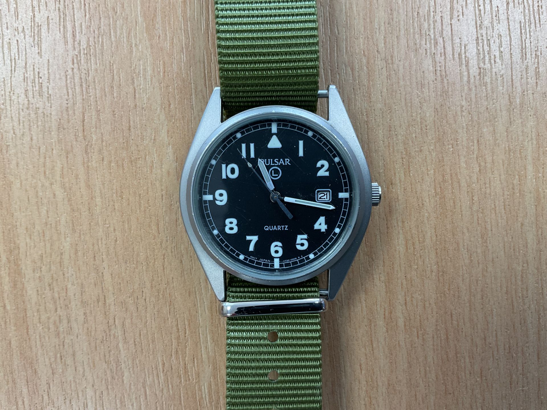 You are bidding on a: Unissued Condition Pulsar British Army Service ...