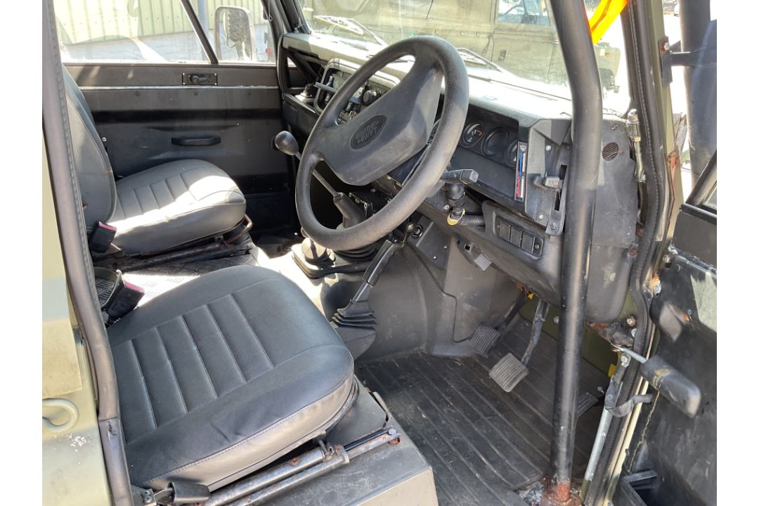 Rare Land Rover RHD 110 TUM Wolf FFR Hard Top Winter/Water, Direct from UK MOD - Image 26 of 36
