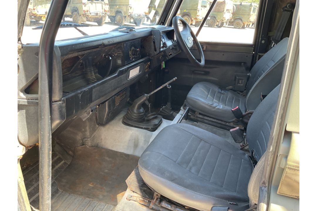 Land Rover 110 TUM Wolf RHD Soft Top FFR, Direct from UK MOD - Image 30 of 35