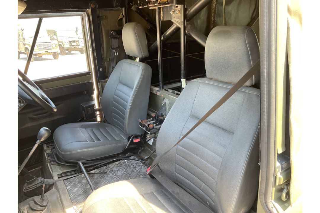 Land Rover 110 TUM Wolf RHD Soft Top, Direct from UK MOD - Image 31 of 35