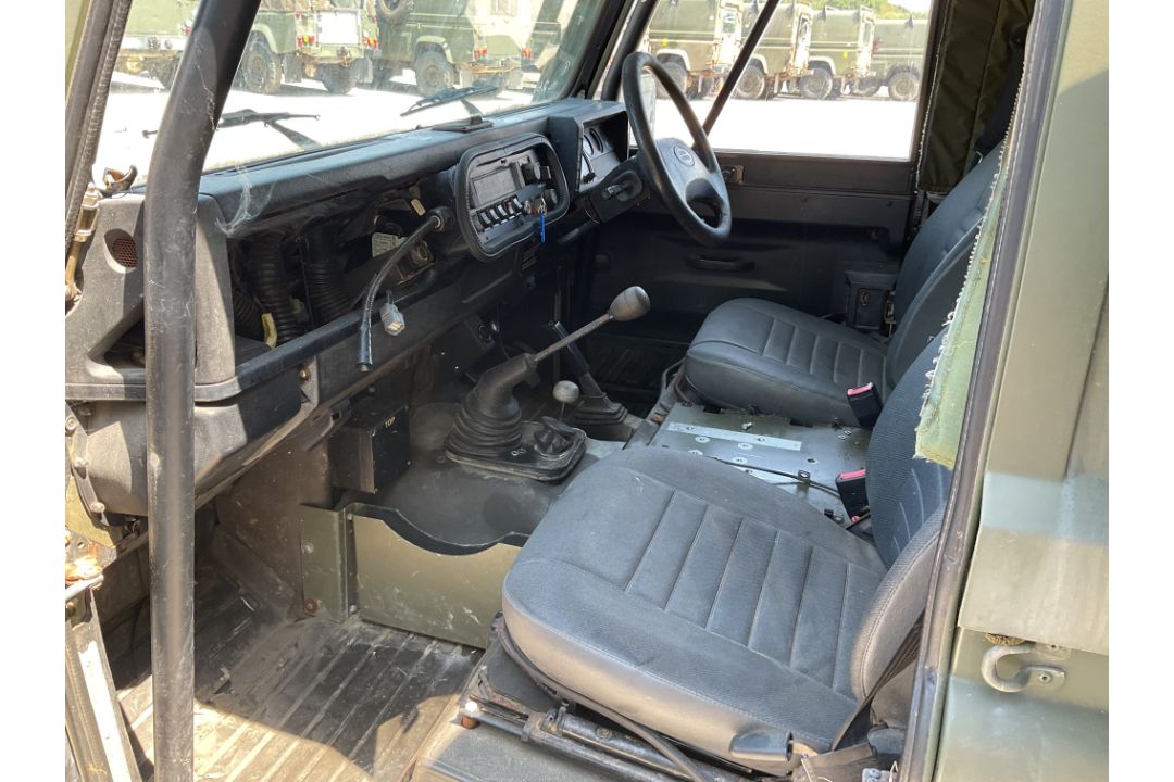 Rare Land Rover RHD 110 TUM Wolf Hard Top Winter/Water, Direct from UK MOD - Image 31 of 36