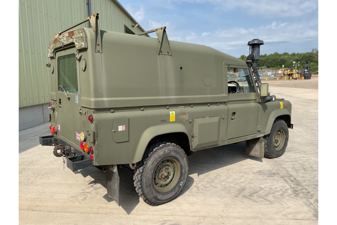 Rare Land Rover RHD 110 TUM Wolf Hard Top Winter/Water, Direct from UK MOD - Image 14 of 35