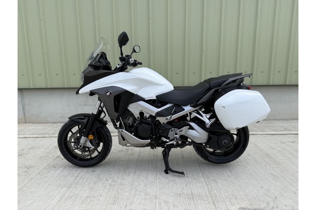 2016 Honda VFR 8000 X-F Motorcycle, Recently released from UK Govt Department/Police Force - Image 1 of 30