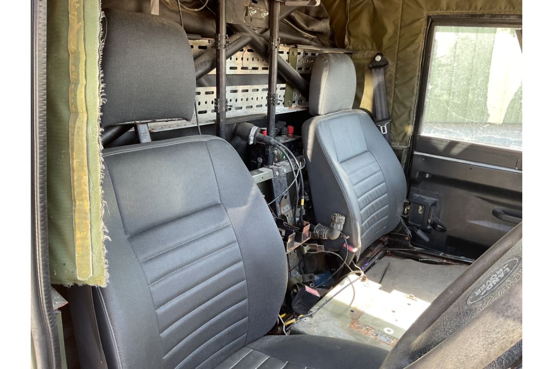 Rare Land Rover RHD 110 TUM FFR Wolf Hard Top Winter/Water, Direct from UK MOD - Image 26 of 35