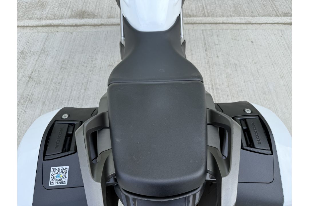 2016 Honda VFR 8000 X-F Motorcycle, Recently released from UK Govt Department/Police Force - Image 23 of 30
