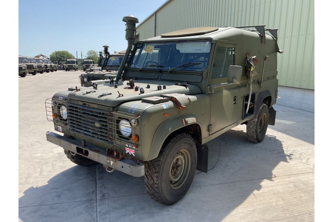 Rare Land Rover RHD 110 TUM FFR Wolf Hard Top Winter/Water, Direct from UK MOD - Image 33 of 35