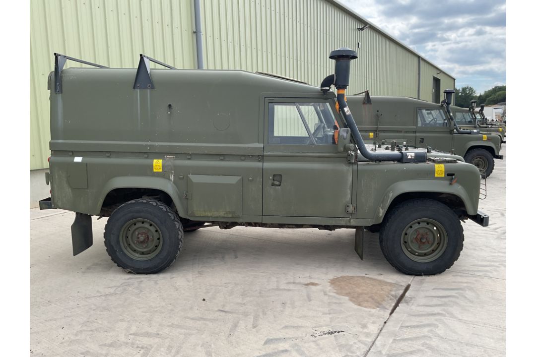 Rare Land Rover RHD 110 TUM Wolf Hard Top Winter/Water, Direct from UK MOD - Image 2 of 32