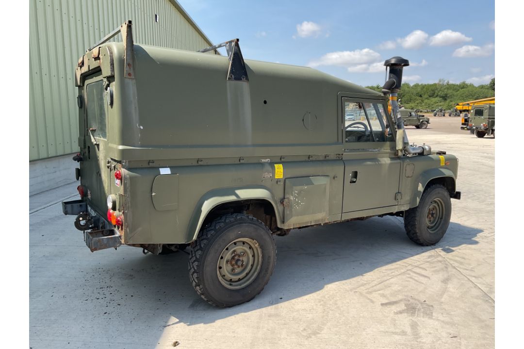 Rare Land Rover RHD 110 TUM Wolf Hard Top Winter/Water, Direct from UK MOD - Image 14 of 35