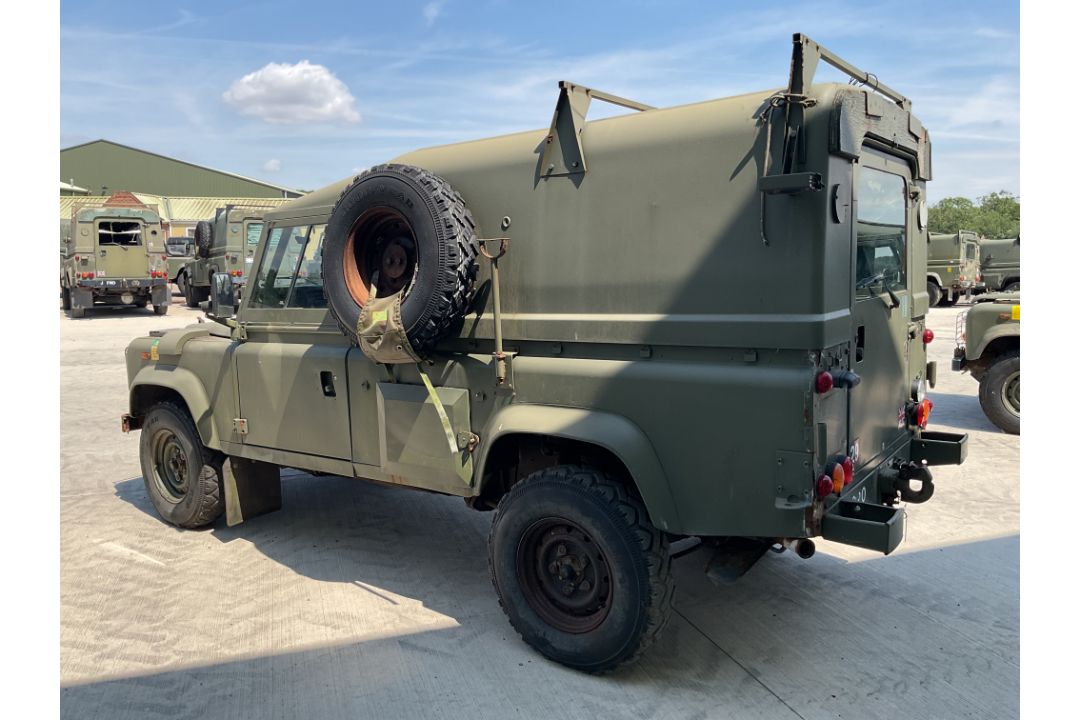 Rare Land Rover RHD 110 TUM Wolf Hard Top Winter/Water, Direct from UK MOD - Image 17 of 36