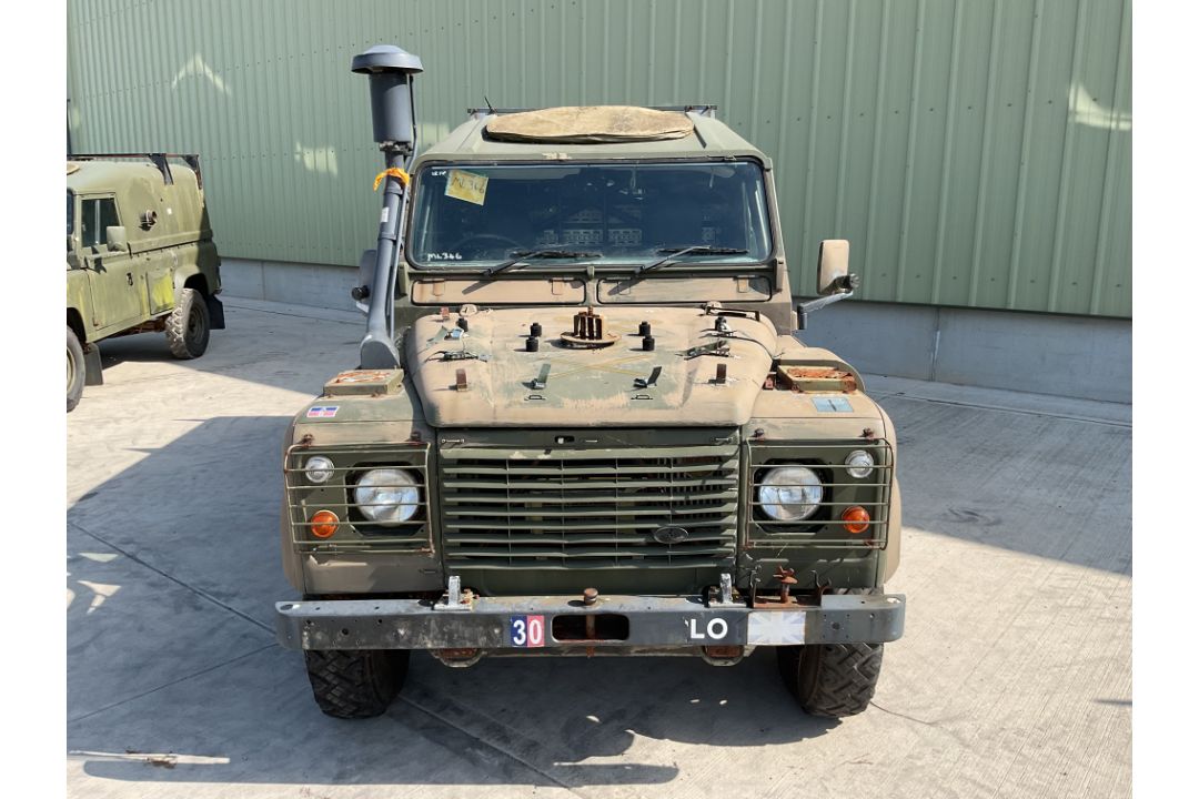 Rare Land Rover RHD 110 TUM FFR Wolf Hard Top Winter/Water, Direct from UK MOD - Image 6 of 34