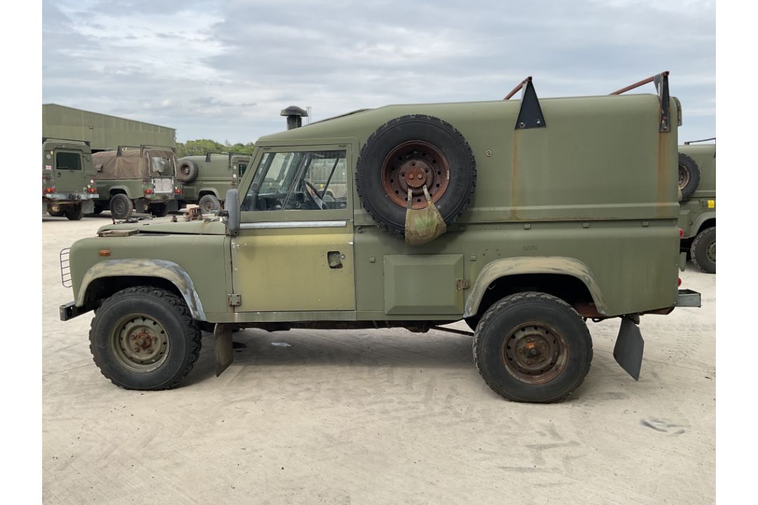 Rare Land Rover RHD 110 TUM Wolf Hard Top Winter/Water, Direct from UK MOD - Image 10 of 36