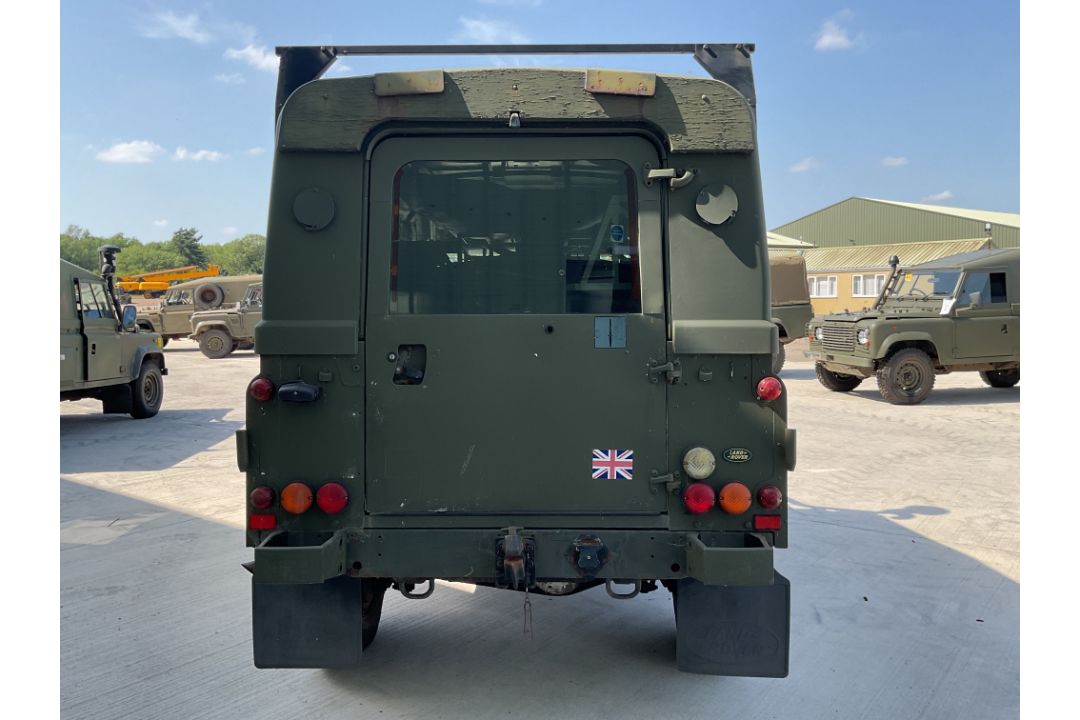 Rare Land Rover RHD 110 TUM FFR Wolf Hard Top Winter/Water, Direct from UK MOD - Image 15 of 35