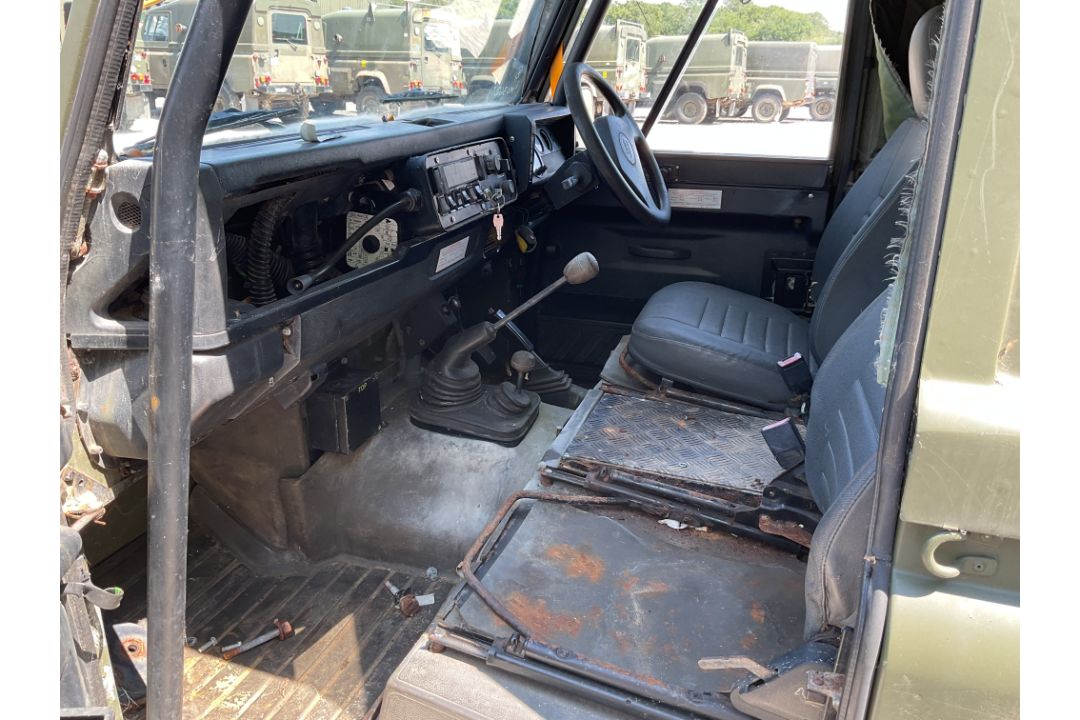 Rare Land Rover RHD 110 TUM Wolf Hard Top Winter/Water, Direct from UK MOD - Image 30 of 35