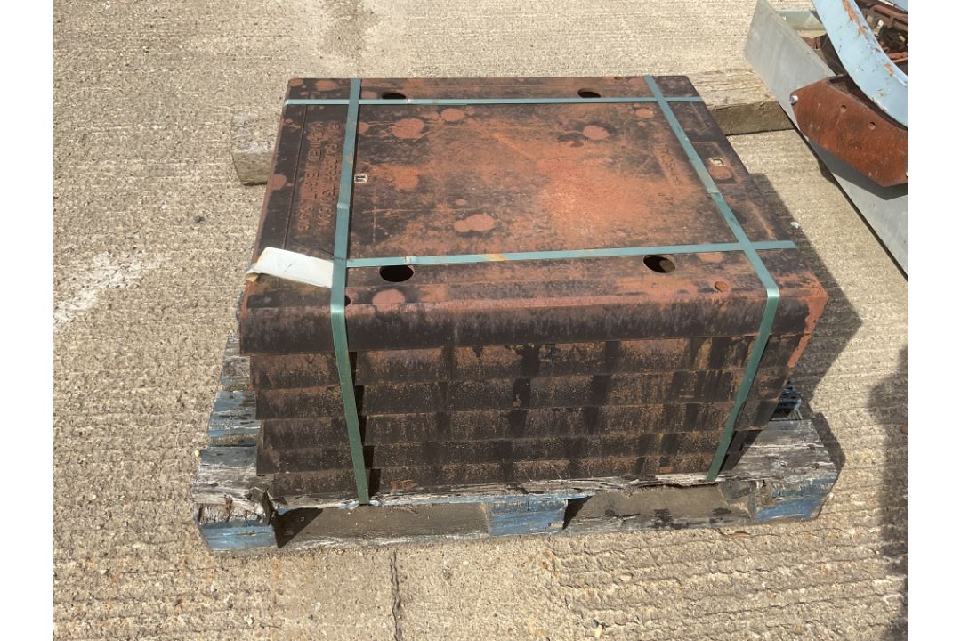 Manhole Lifting Equipment c/w Manhole Covers etc, from MOD - Image 3 of 4