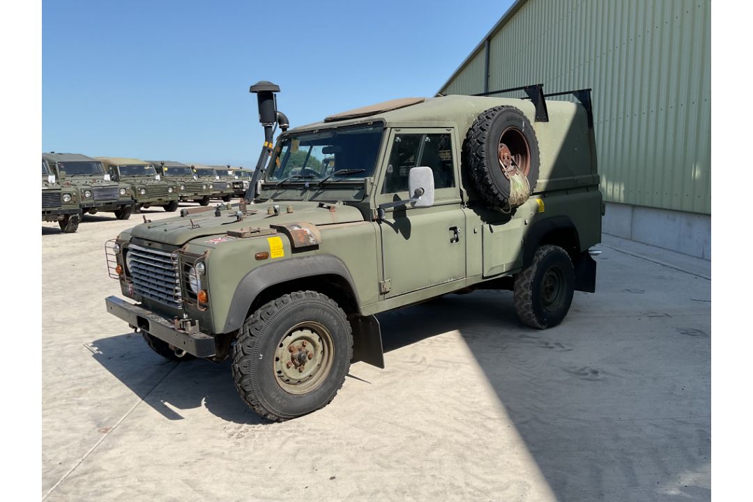 Rare Land Rover RHD 110 TUM Wolf FFR Hard Top Winter/Water, Direct from UK MOD - Image 9 of 36