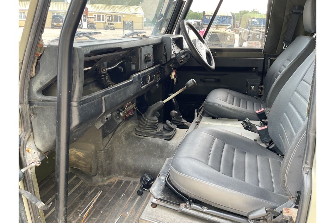 Land Rover 110 TUM Wolf RHD Soft Top, Direct from UK MOD - Image 29 of 34