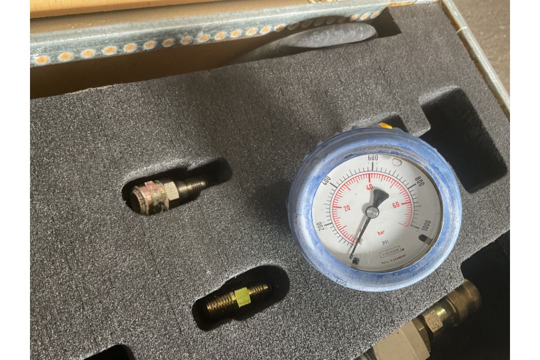 4x New Unissued Hydraulic Test Kits for Vehicles / Plant etc, from MOD - Image 5 of 9