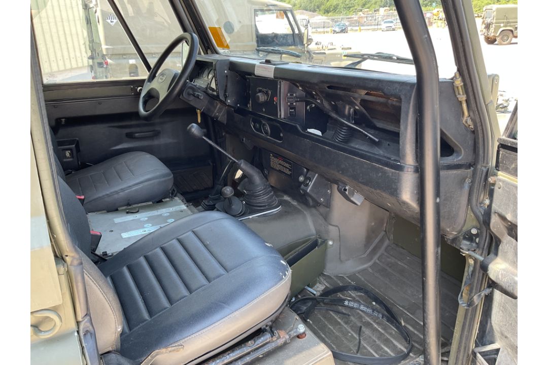 Rare Land Rover LHD 110 TUM Wolf Hard Top, Direct from UK MOD - Image 29 of 34