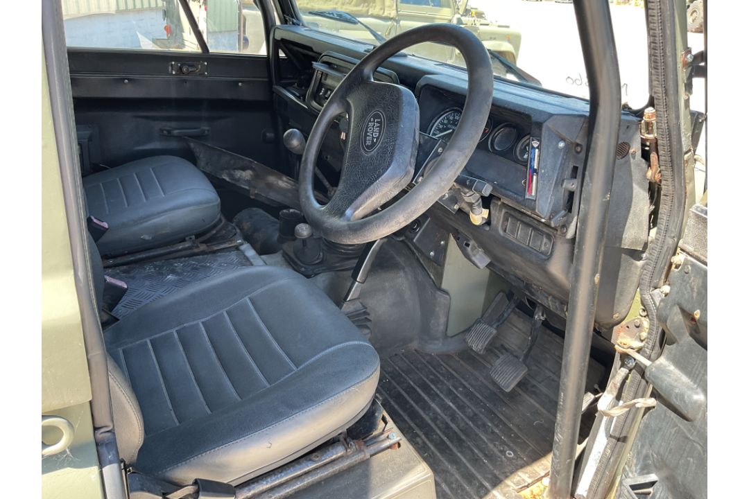 Rare Land Rover RHD 110 TUM Wolf Hard Top Winter/Water, Direct from UK MOD - Image 25 of 35