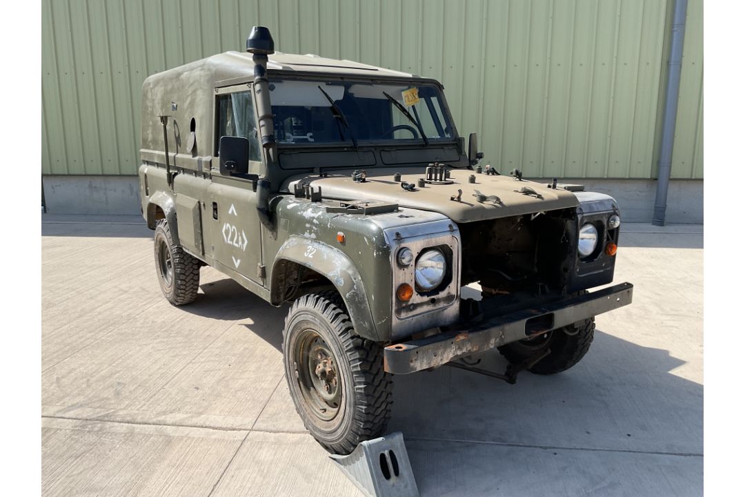 Land Rover 110 TUM Wolf FFR LHD Hard Top, Direct from UK MOD - Image 33 of 35