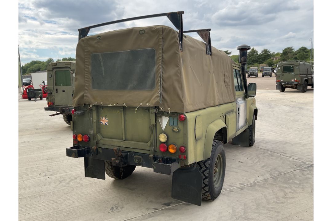 Rare Land Rover RHD 110 TUM Wolf Soft Top Winter/Water, Direct from UK MOD - Image 23 of 35
