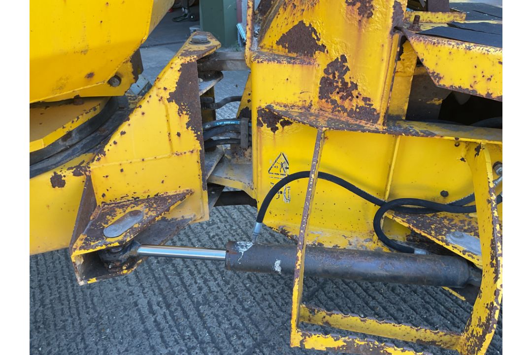 Thwaites 7000 3 Tonne Hi Lift Rotating Skip Diesel 4x4 Dumper, 327 Recorded Hours, from MODGovt Dept - Image 18 of 18