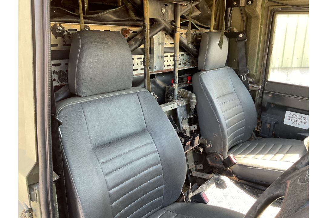 Rare Land Rover RHD 110 TUM FFR Wolf Hard Top Winter/Water, Direct from UK MOD - Image 26 of 35