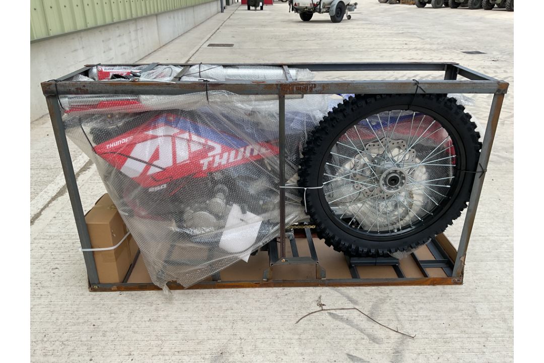 2025 New Unused Apollo Thunder 250CC Off Road Trail Bike - Image 4 of 7
