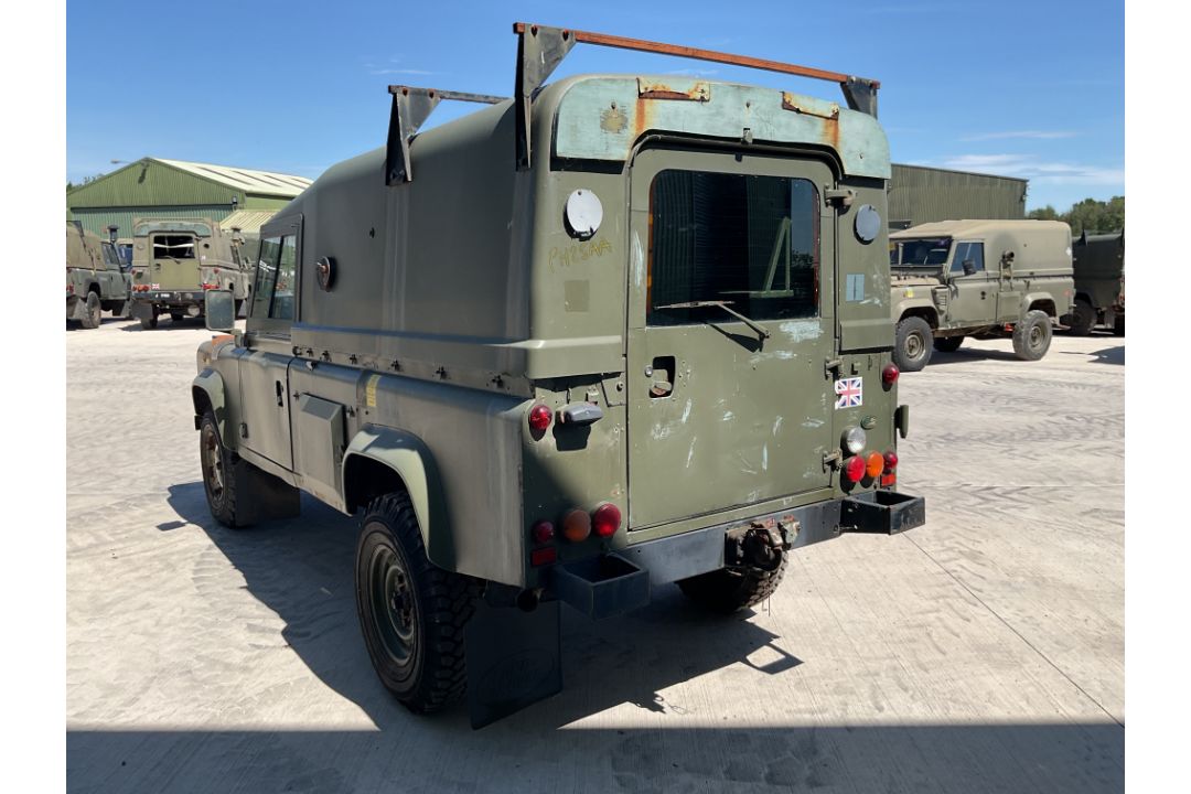 Rare Land Rover RHD 110 TUM Wolf Hard Top Winter/Water, Direct from UK MOD - Image 24 of 35