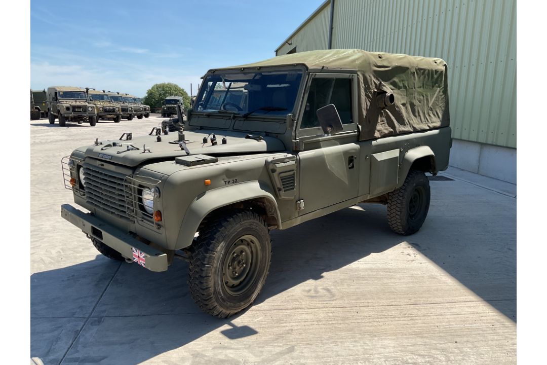 Land Rover 110 TUM Wolf RHD Soft Top FFR, Direct from UK MOD - Image 9 of 35