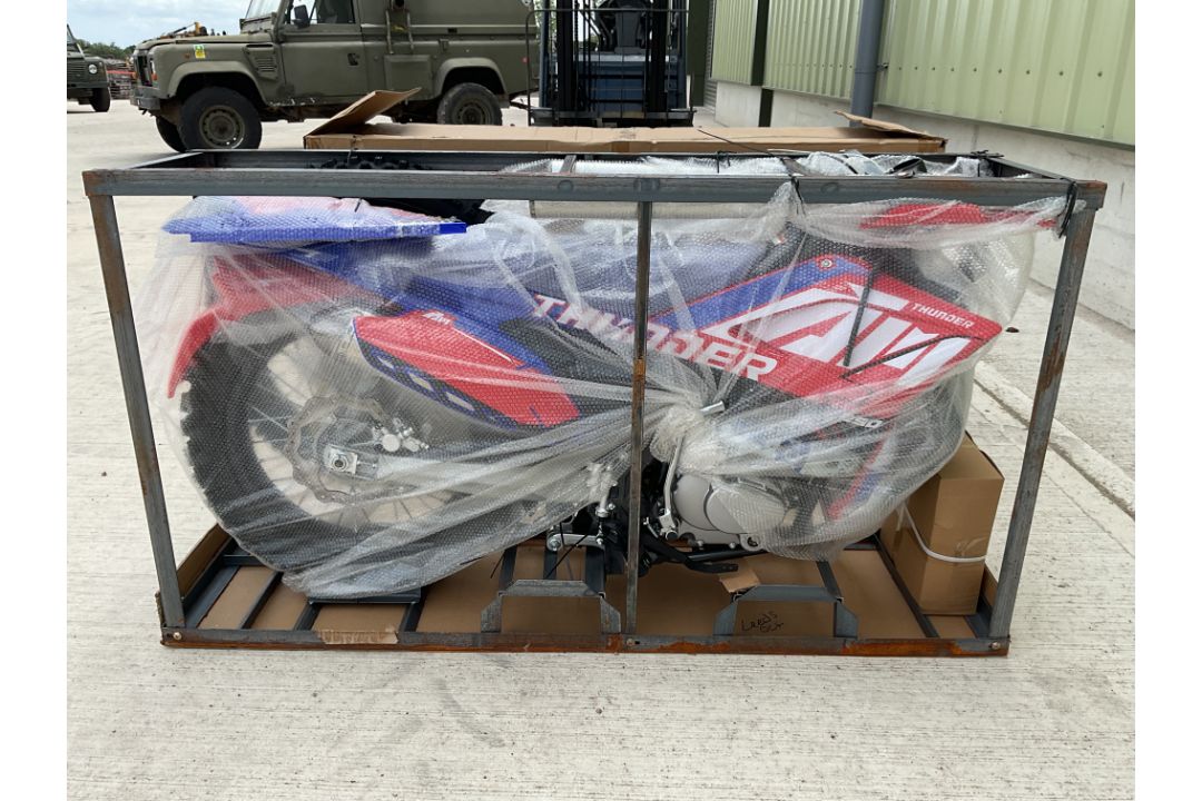 2025 New Unused Apollo Thunder 250CC Off Road Trail Bike - Image 2 of 7